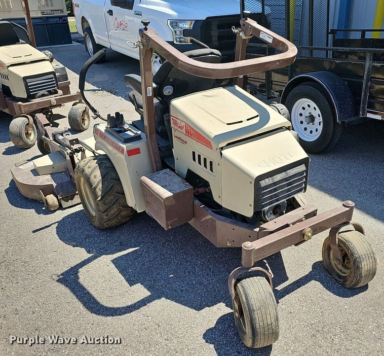 image for item LE9763 Grasshopper 932  ZTR lawn mower