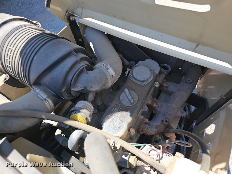 image for item LE9763 Grasshopper 932  ZTR lawn mower