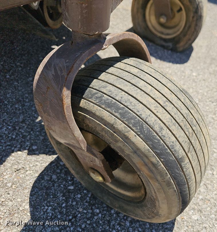 image for item LE9763 Grasshopper 932  ZTR lawn mower