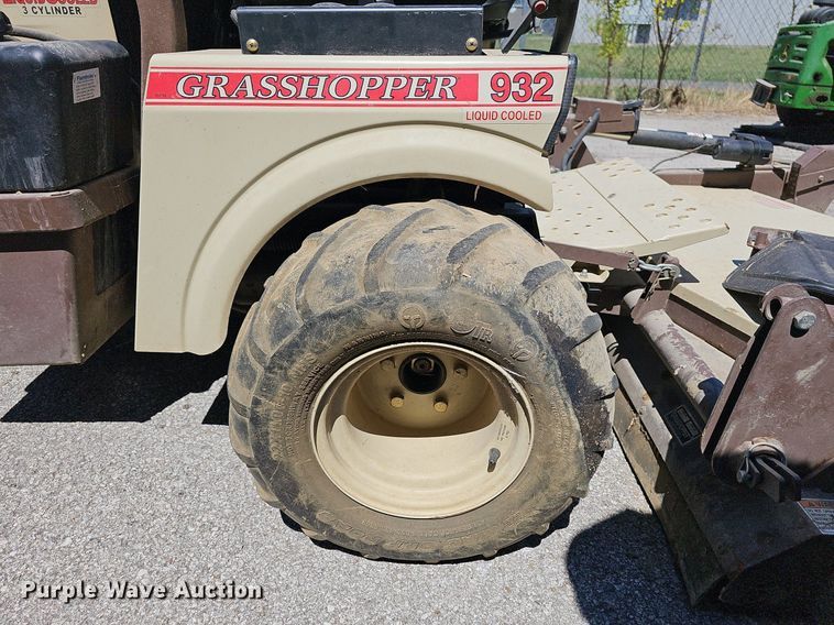 image for item LE9763 Grasshopper 932  ZTR lawn mower