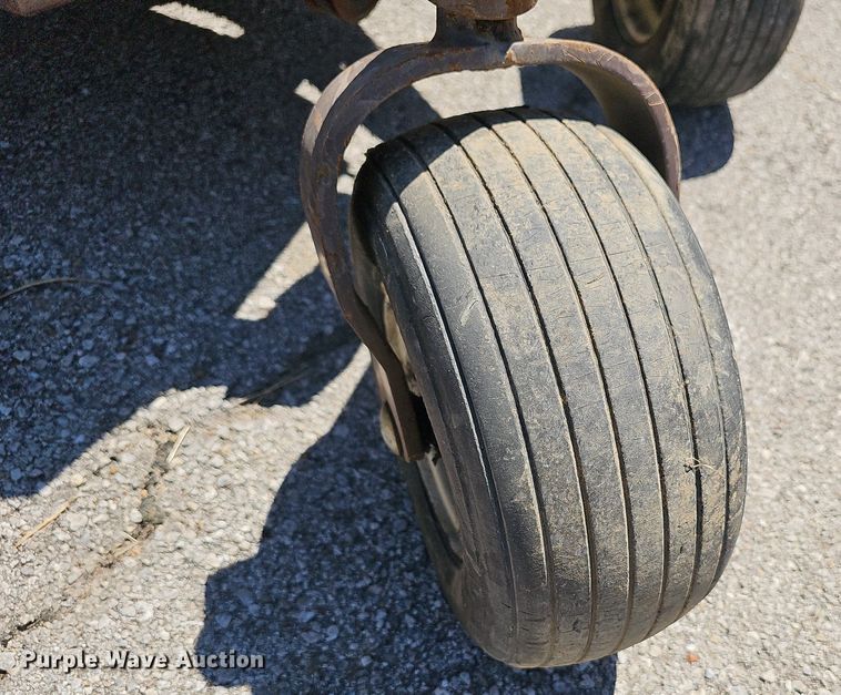 image for item LE9764 Grasshopper 932  ZTR lawn mower