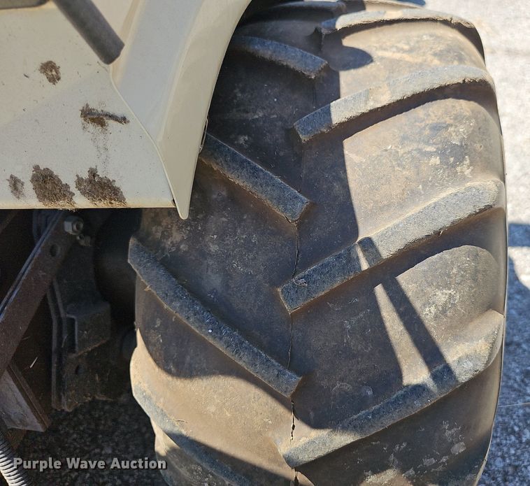 image for item LE9764 Grasshopper 932  ZTR lawn mower