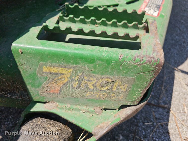 image for item LE9765 John Deere Z920R  ZTR lawn mower