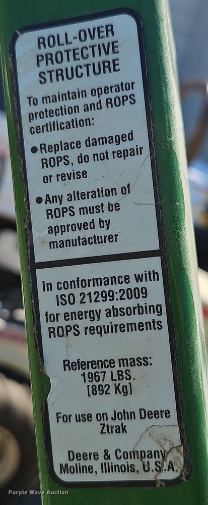 image for item LE9765 John Deere Z920R  ZTR lawn mower