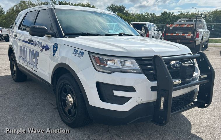 image for item LE9766 2016 Ford Explorer Police Interceptor  SUV
