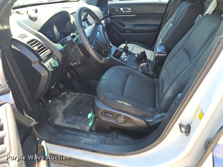 image for item LE9766 2016 Ford Explorer Police Interceptor  SUV