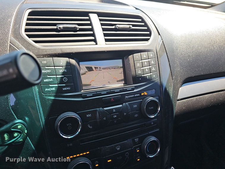 image for item LE9766 2016 Ford Explorer Police Interceptor  SUV