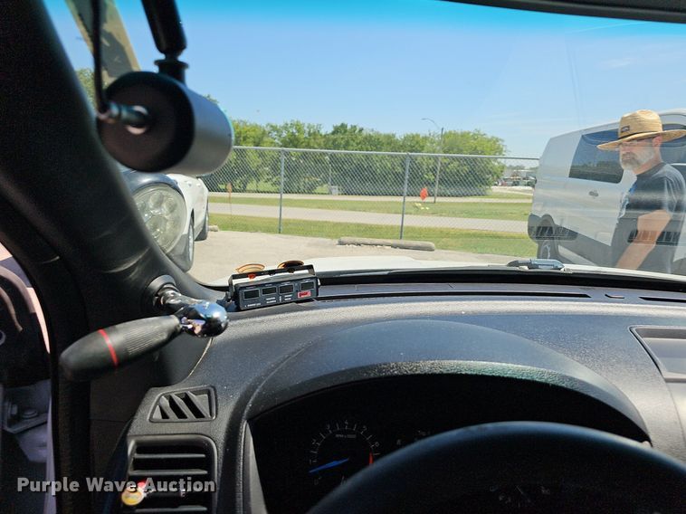 image for item LE9766 2016 Ford Explorer Police Interceptor  SUV