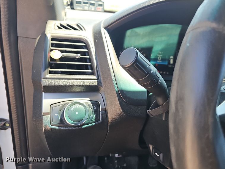 image for item LE9766 2016 Ford Explorer Police Interceptor  SUV