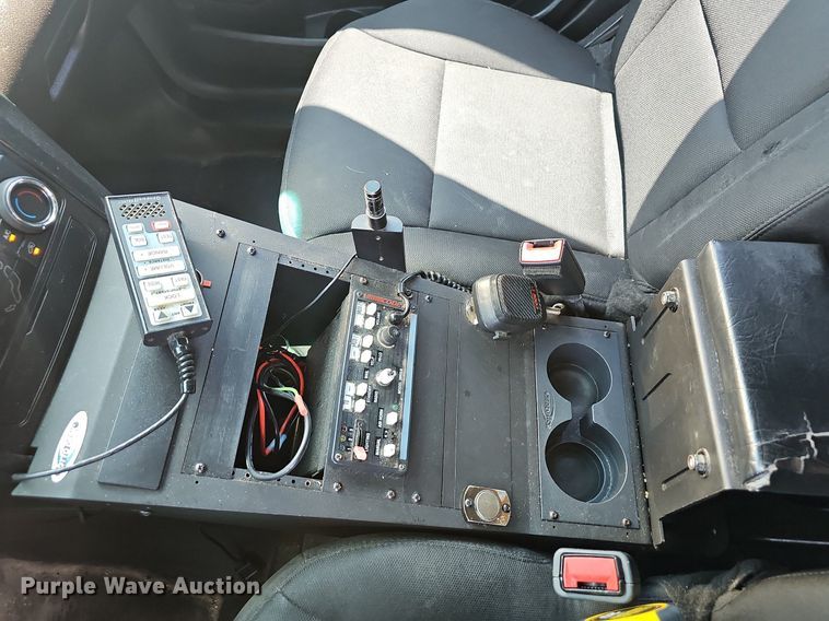 image for item LE9766 2016 Ford Explorer Police Interceptor  SUV