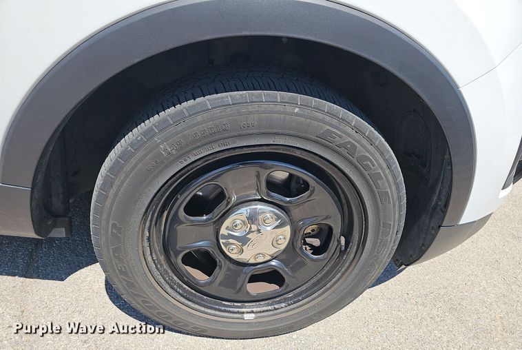 image for item LE9766 2016 Ford Explorer Police Interceptor  SUV