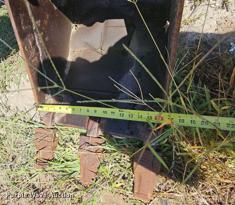 image for item LE9767 2005 Yanmar VI027-3  mini excavator