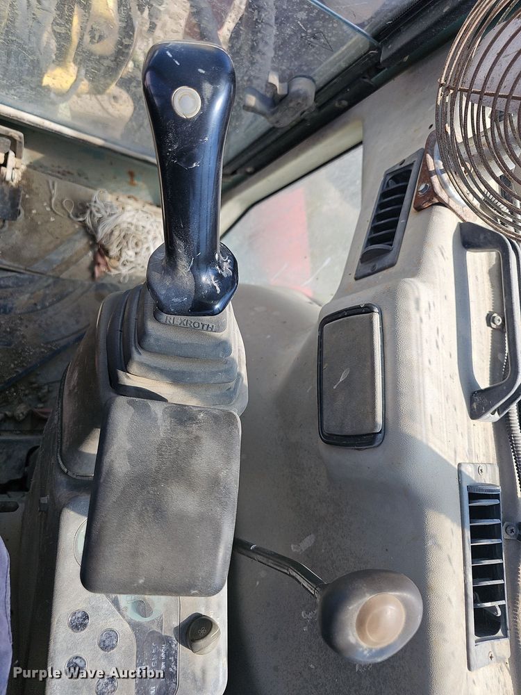 image for item LE9767 2005 Yanmar VI027-3  mini excavator