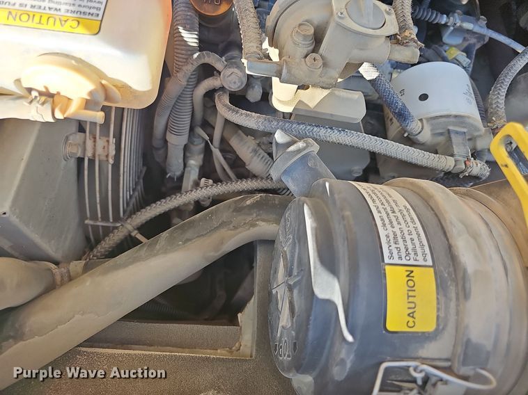 image for item LE9767 2005 Yanmar VI027-3  mini excavator