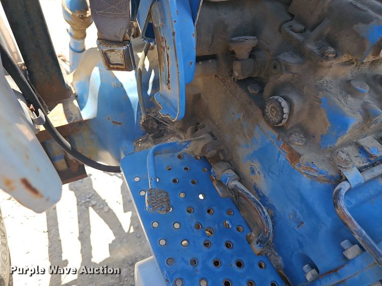 image for item LE9768 1988 Ford 6610  tractor