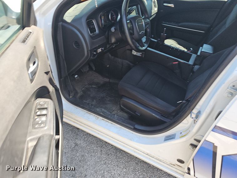 image for item LE9769 2017 Dodge Charger Police