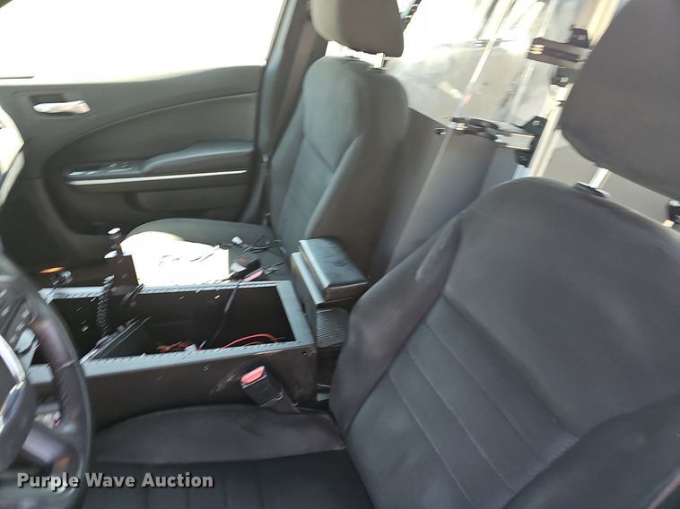 image for item LE9769 2017 Dodge Charger Police