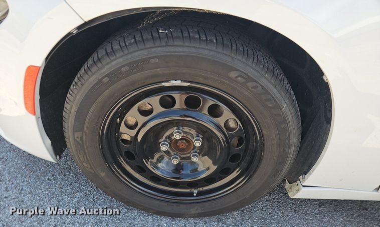 image for item LE9769 2017 Dodge Charger Police