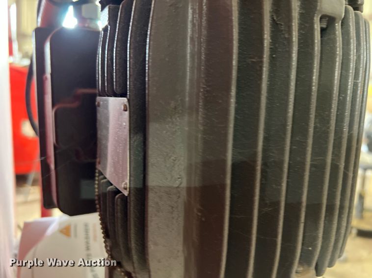 image for item LF9447 Snap-on PBC57A  parts washer