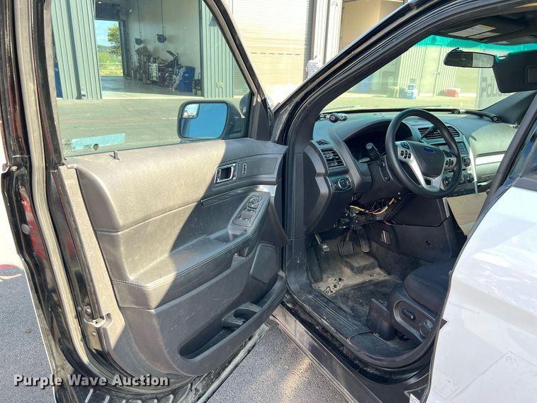image for item LF9448 2015 Ford Explorer Police Interceptor  SUV