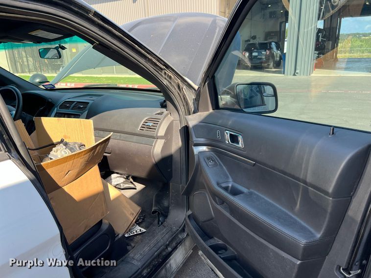 image for item LF9448 2015 Ford Explorer Police Interceptor  SUV