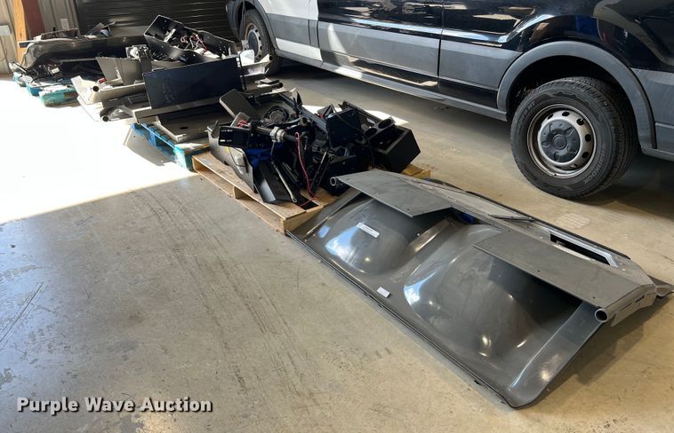 image for item LF9449 Police equipment