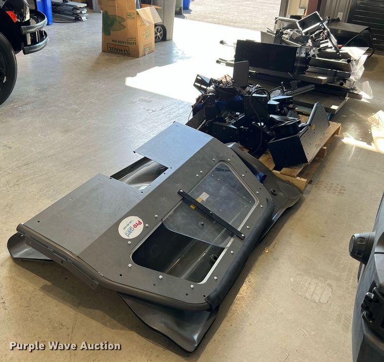 image for item LF9449 Police equipment