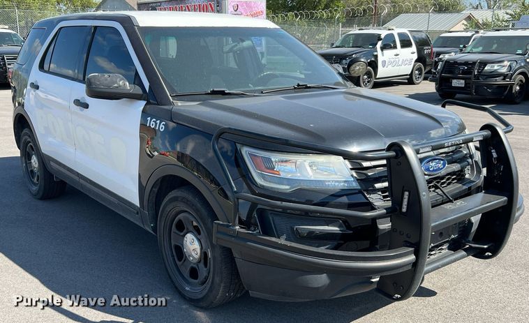 image for item LF9450 2016 Ford Explorer Police Interceptor  SUV
