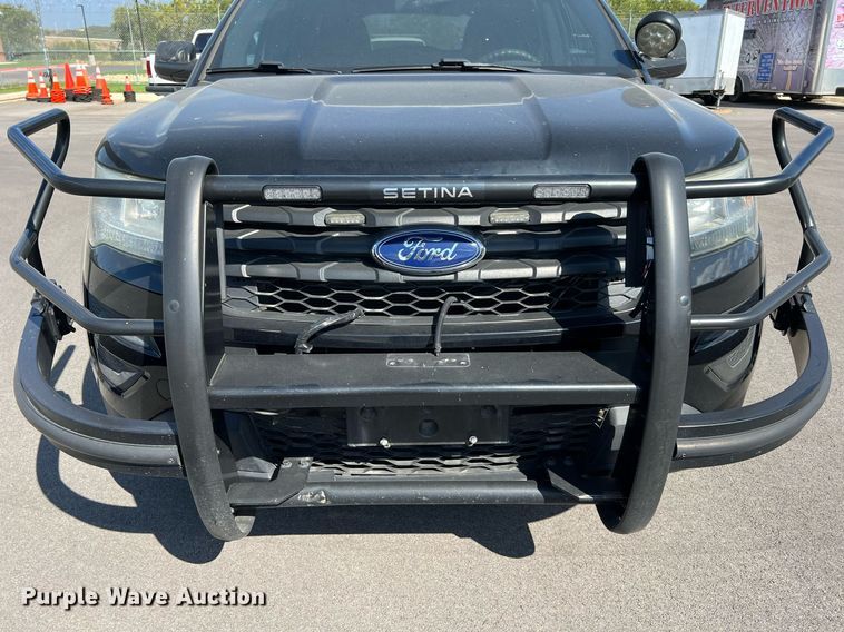 image for item LF9450 2016 Ford Explorer Police Interceptor  SUV