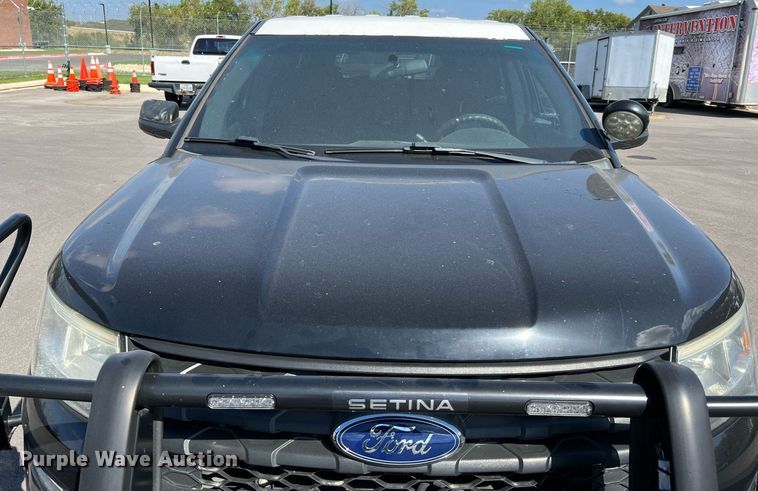 image for item LF9450 2016 Ford Explorer Police Interceptor  SUV