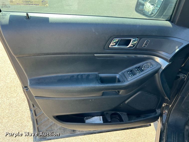 image for item LF9450 2016 Ford Explorer Police Interceptor  SUV