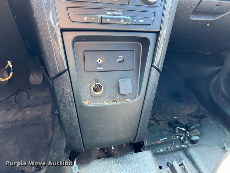 image for item LF9450 2016 Ford Explorer Police Interceptor  SUV