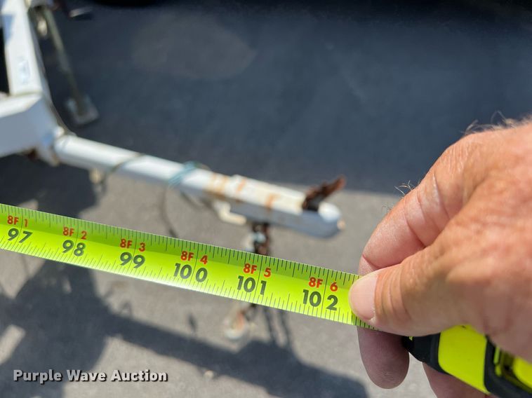 image for item LF9451 2007 B&W  radar trailer