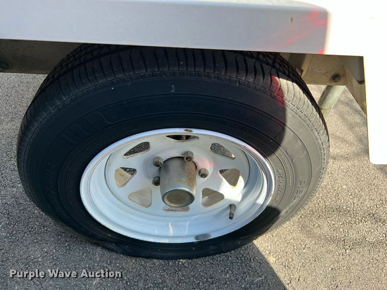 image for item LF9451 2007 B&W  radar trailer