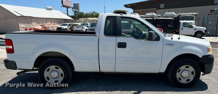 image for item LF9454 2008 Ford F150 XL  pickup truck
