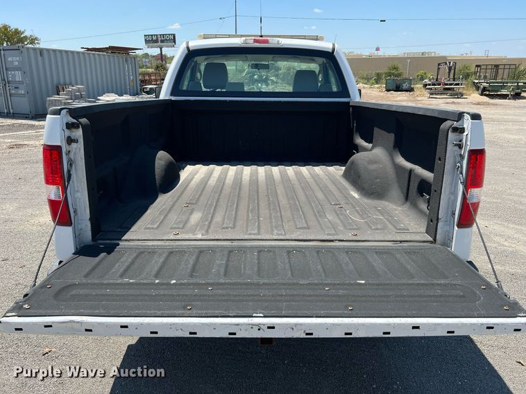 image for item LF9454 2008 Ford F150 XL  pickup truck
