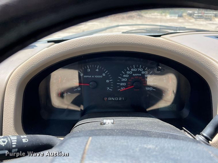 image for item LF9454 2008 Ford F150 XL  pickup truck