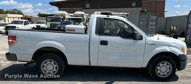 image for item LF9455 2010 Ford F150 XL  pickup truck