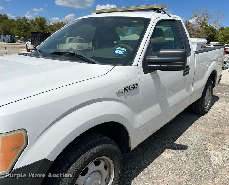 image for item LF9455 2010 Ford F150 XL  pickup truck