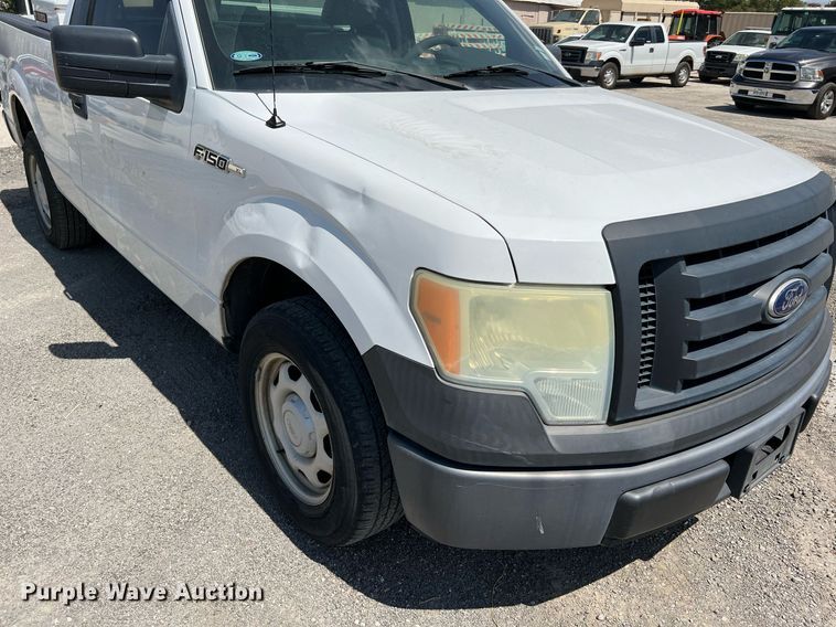 image for item LF9455 2010 Ford F150 XL  pickup truck