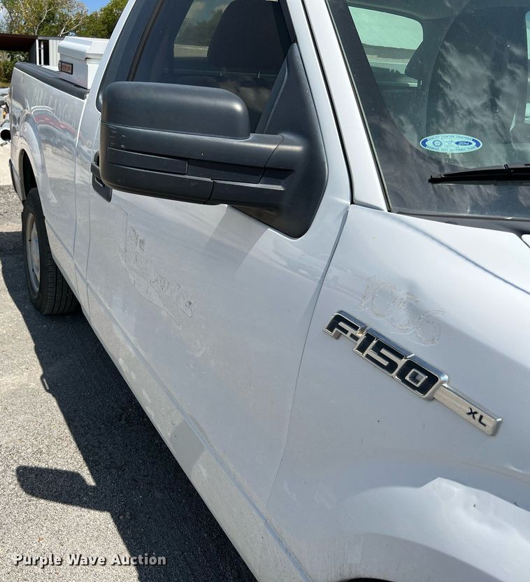 image for item LF9455 2010 Ford F150 XL  pickup truck