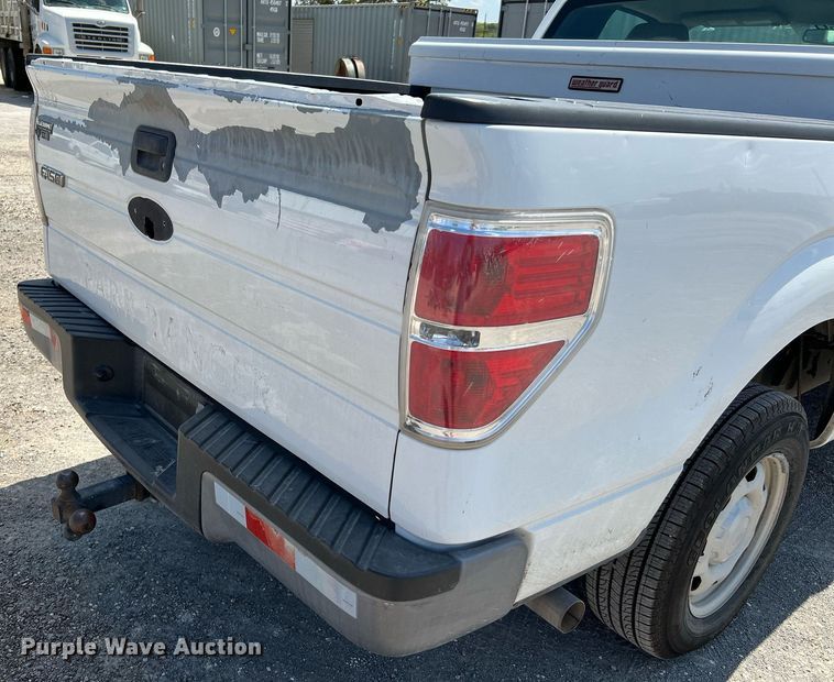 image for item LF9455 2010 Ford F150 XL  pickup truck