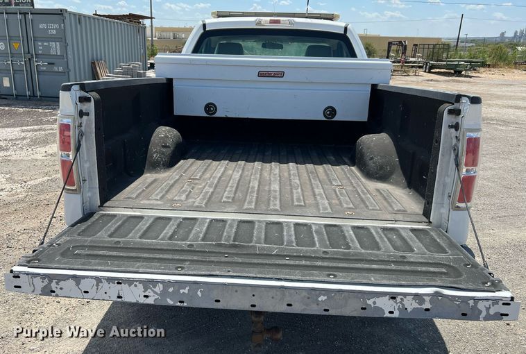 image for item LF9455 2010 Ford F150 XL  pickup truck