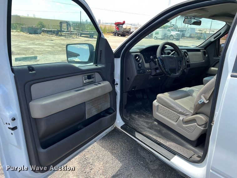 image for item LF9455 2010 Ford F150 XL  pickup truck