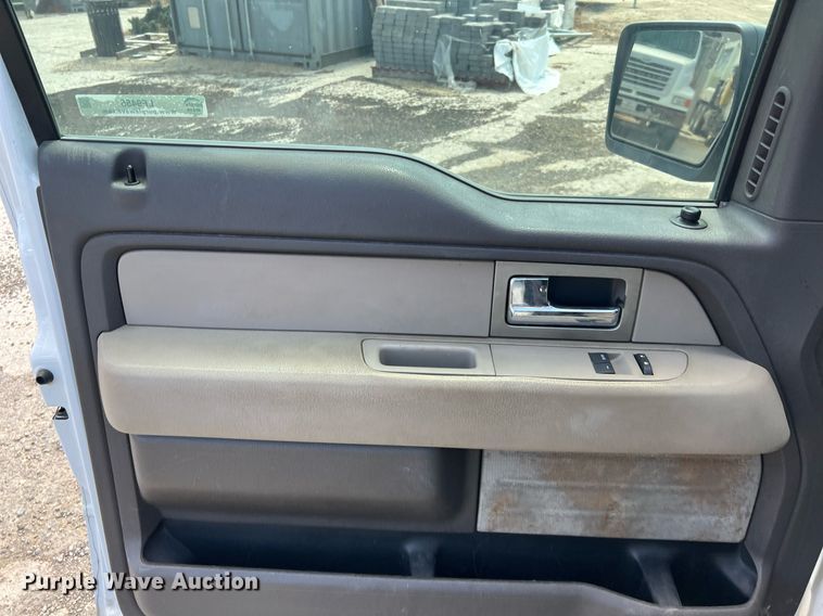 image for item LF9455 2010 Ford F150 XL  pickup truck