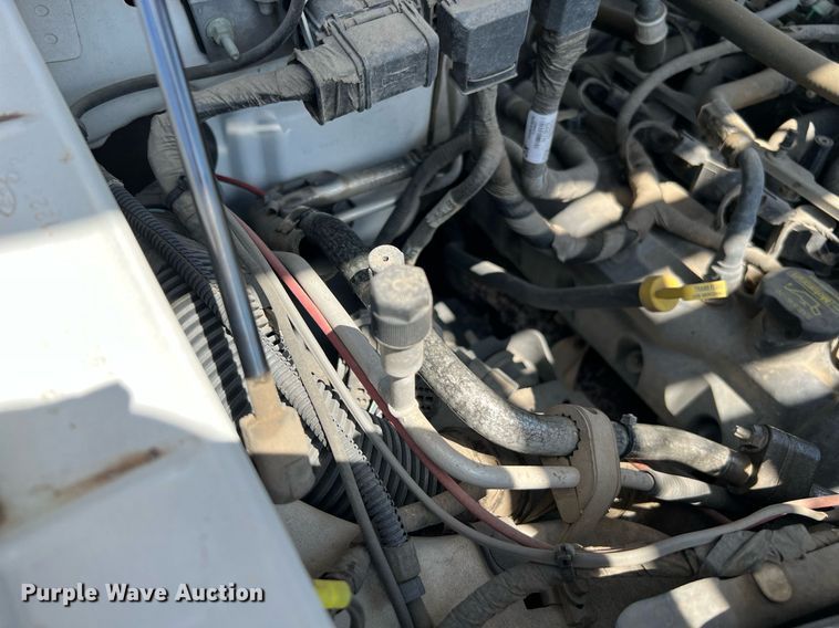 image for item LF9455 2010 Ford F150 XL  pickup truck