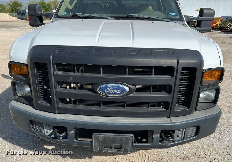 image for item LF9456 2008 Ford F350 Super Duty XL  dump bed pickup truck