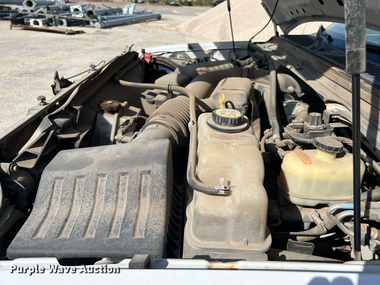 image for item LF9456 2008 Ford F350 Super Duty XL  dump bed pickup truck