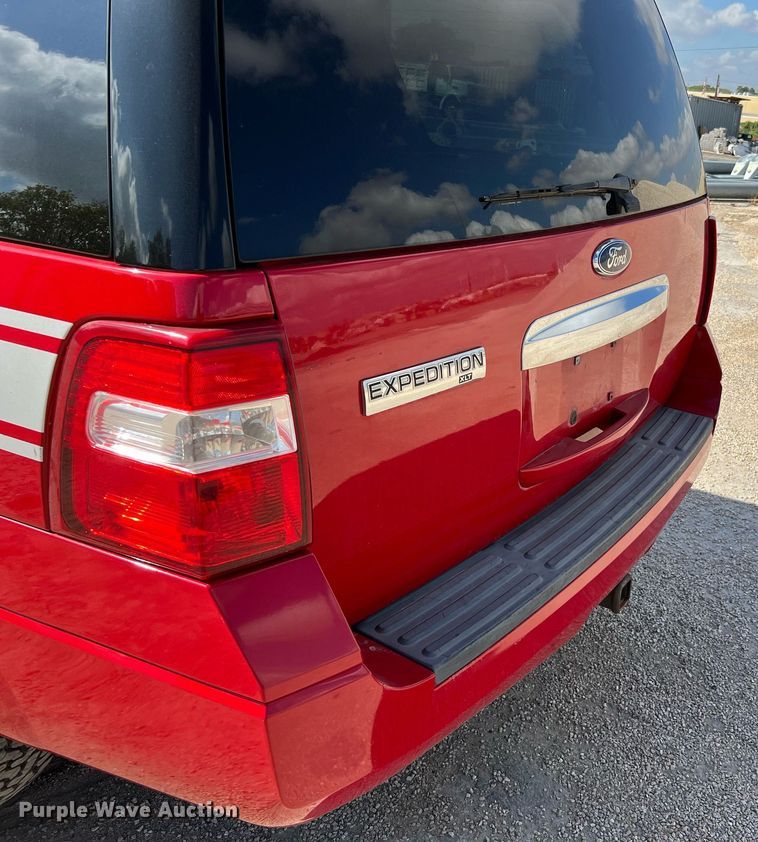 image for item LF9457 2008 Ford Expedition XLT  SUV