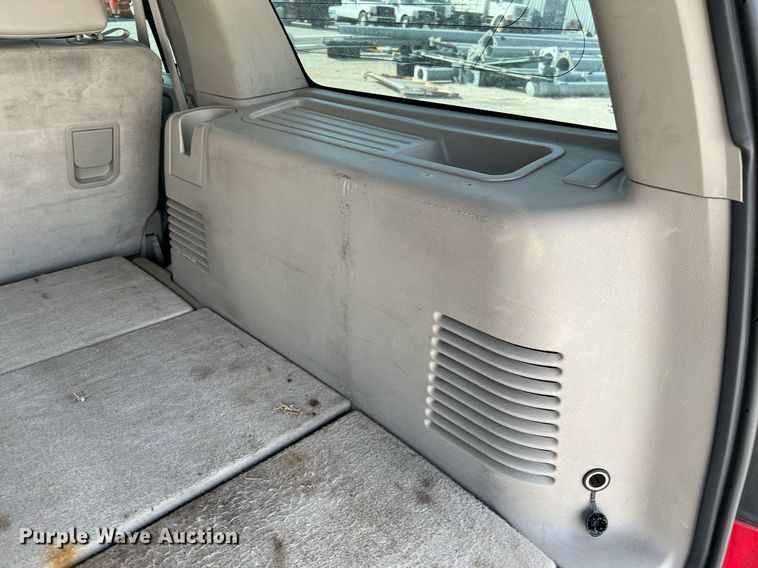 image for item LF9457 2008 Ford Expedition XLT  SUV